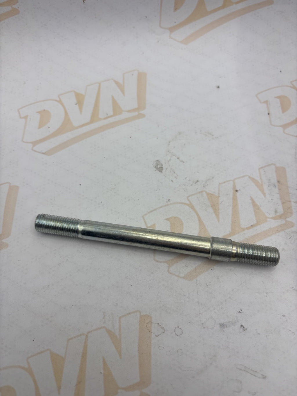 NOS Suzuki OEM Stud 1972-1977 GT750 LEMANS 09108-10012