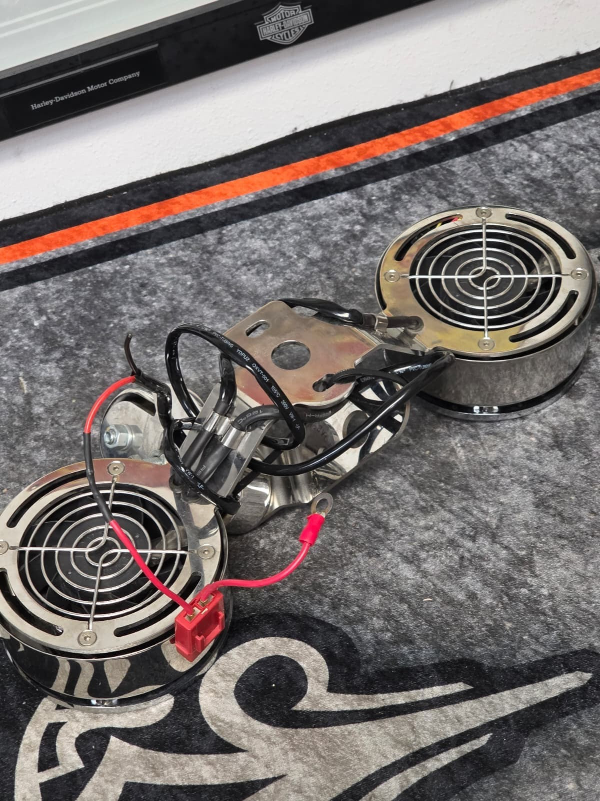 Engine Cooling System Harley Davidson Road King,SPRINGER,BREACKOUT,  (LOVE JUGS)