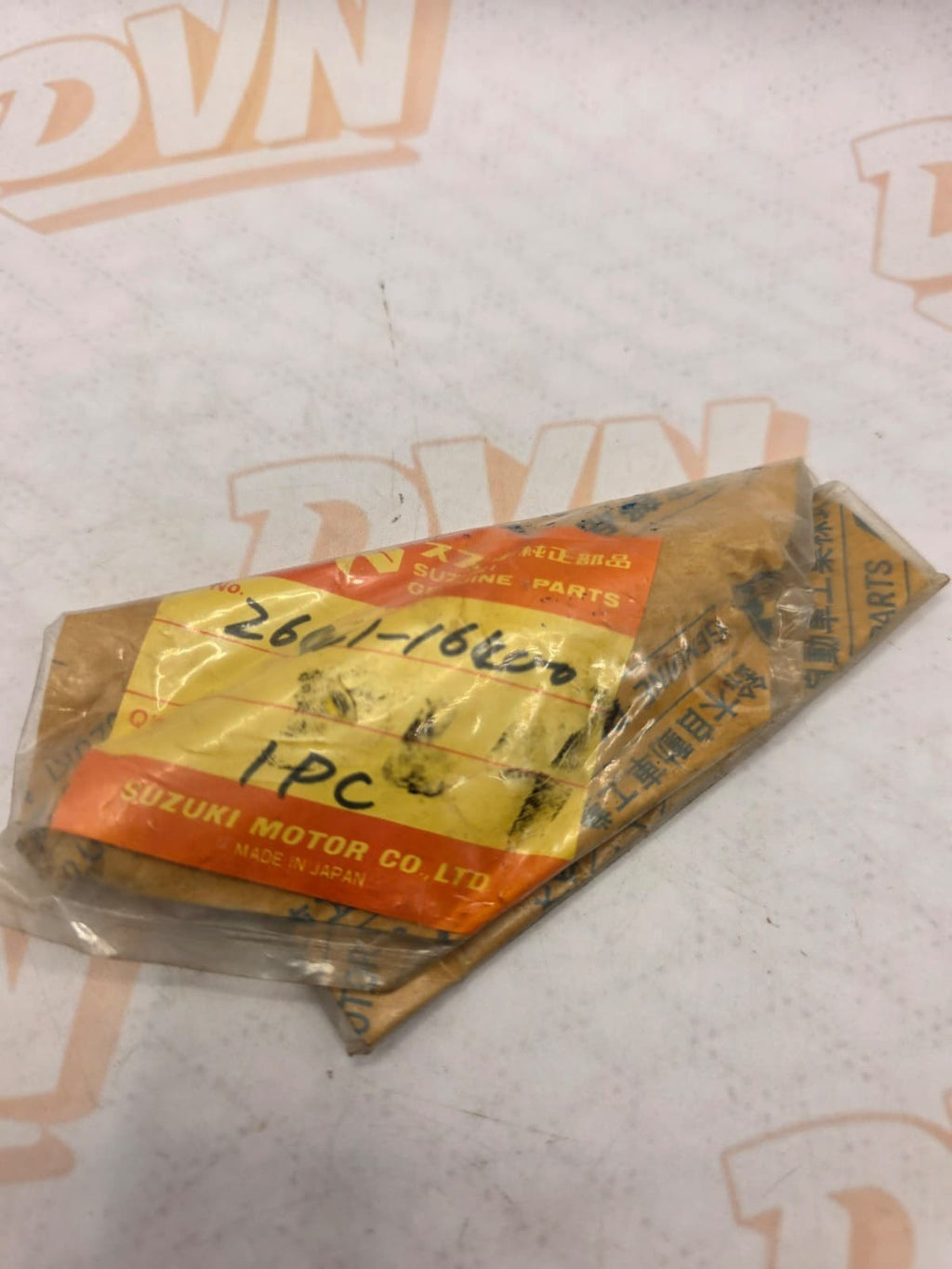 NOS Genuine Suzuki Tachometer Drive Gear T250 TS250 TS250II T TS 250 26431-16400