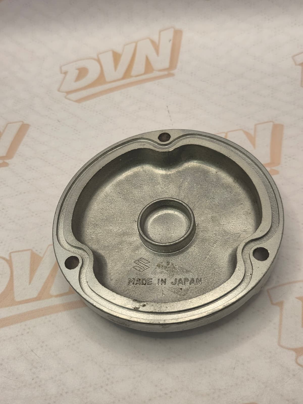 Suzuki GS450 GS550 GS650 GS700 GS750 Oil Filter Cover OEM Katana Cap 16512-33311