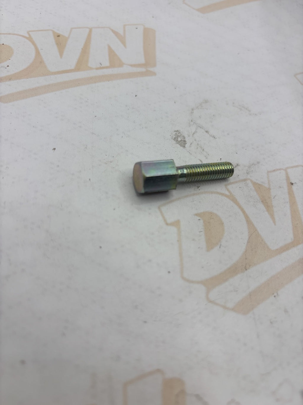 SUZUKI 1968 150-S32-2 EXHAUST PIPE FITTING BOLT OEM NOS 09119-06004