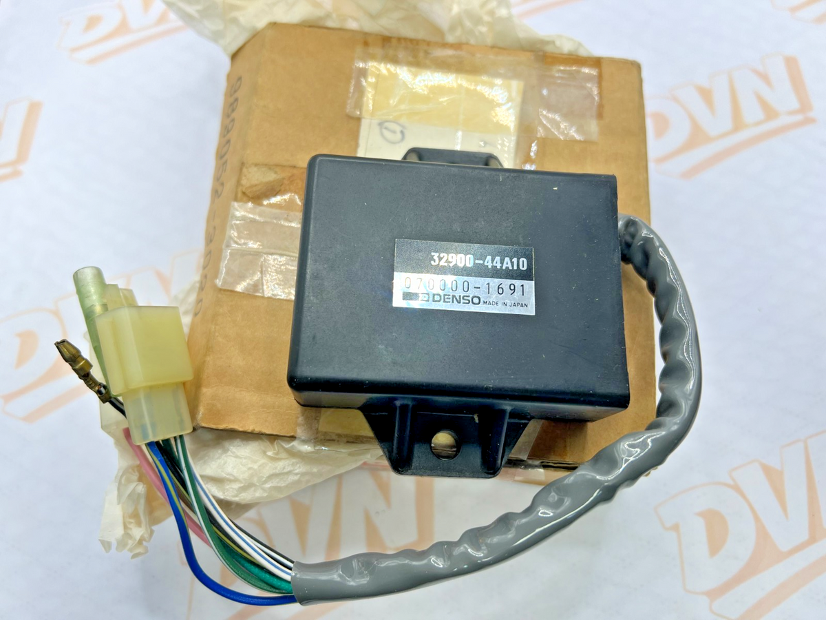 NEW SUZUKI SP125 Ignition Control Unit Igniter CDI Box Unit OEM 32900-44A10