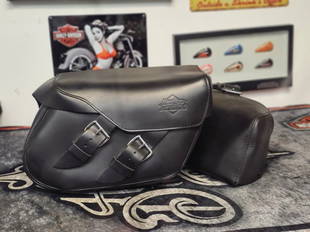 OEM Harley-Davidson Softail Saddlebags 06-17