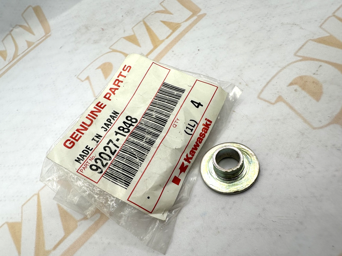 1 NOS Genuine Kawasaki ZX750 ZG1200 KLX650 KLF110 Collar L=7.4 OEM 92027-1848