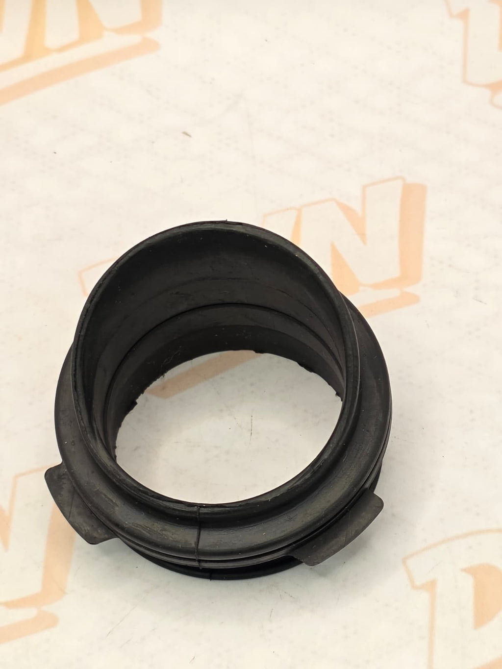 NOS GENUINE  SUZUKI GS500 82-83 AIR CLEANER OUTLET HOSE 13882-47030