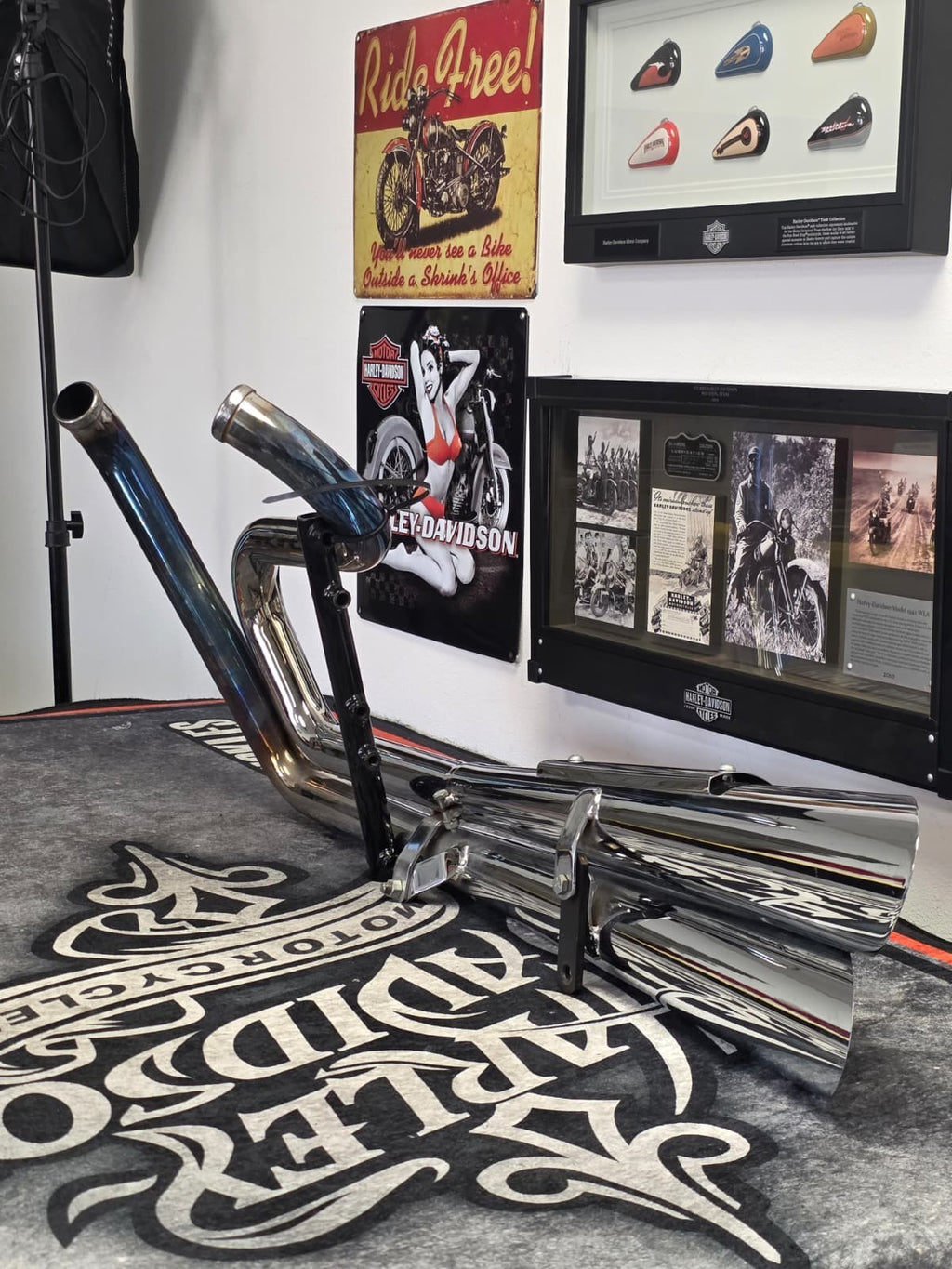 Vintage Hooker Exhaust For 84-99 Harley softail BAD BOY