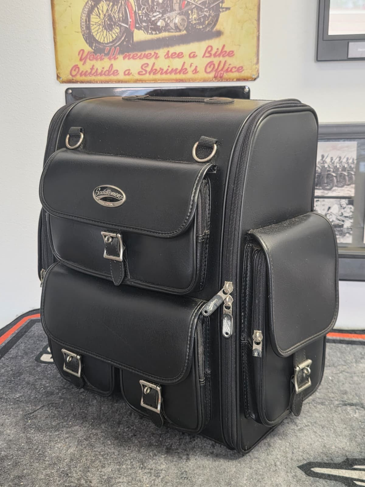 Saddlemen EX2200 Drifter Deluxe Sissy Bar Bag 3515-0096