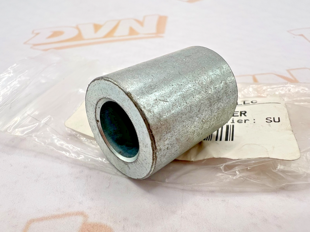 Suzuki NEW NOS SPACER 09180-12077