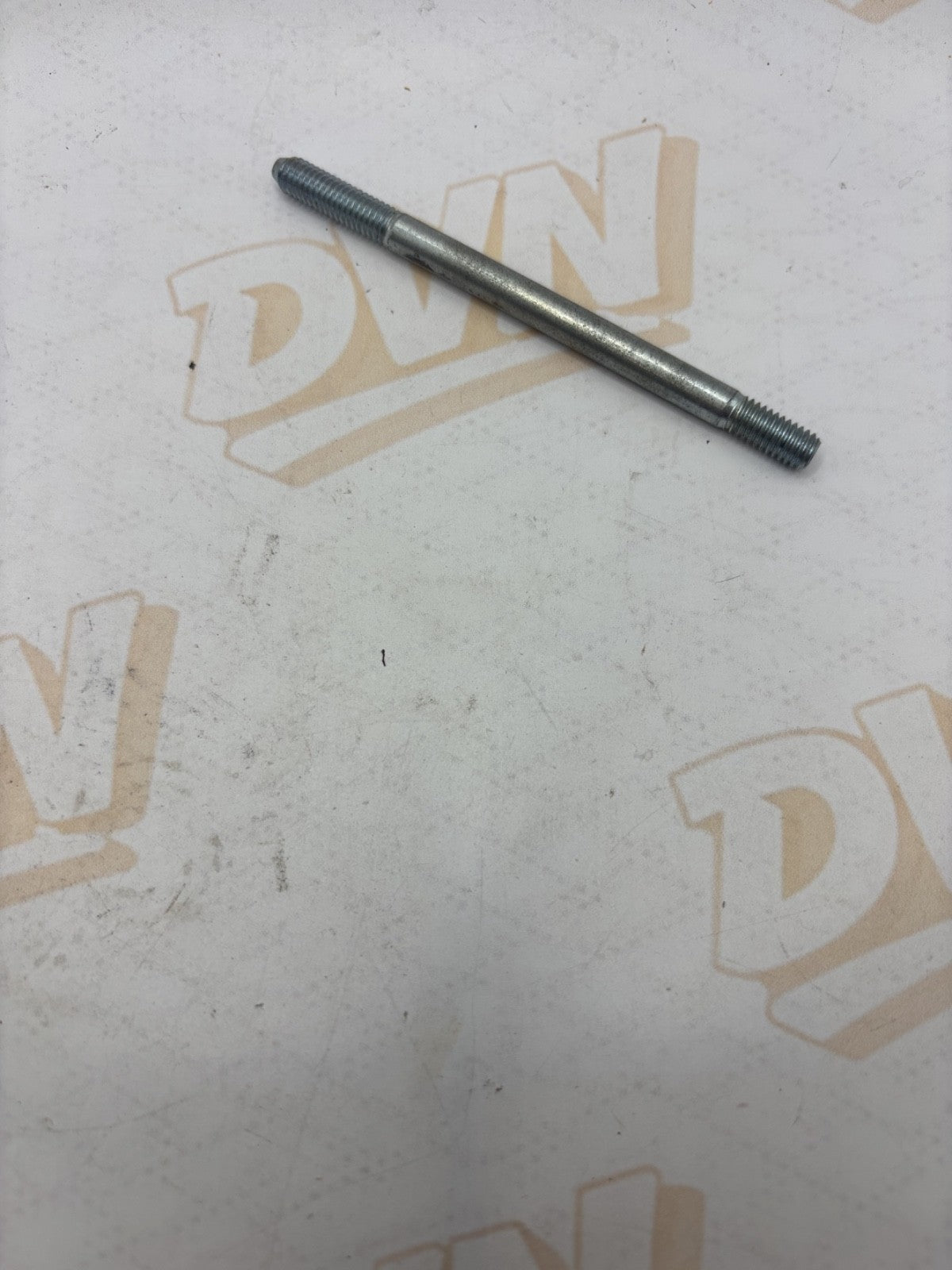 NOS GENUINE SUZUKI 1968 S32 CYLINDER STUD BOLT 09108-06003 NEW OEM