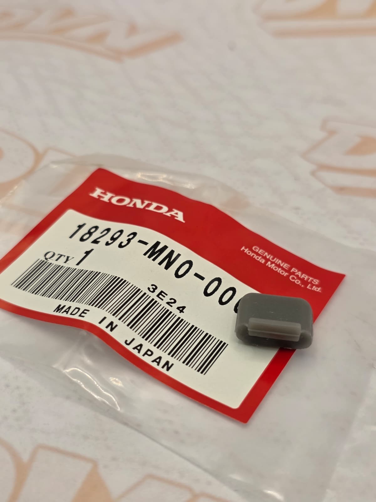 18293-MN0-000 Honda Muffler Protector Rubber for many motorcycles 1987-2023