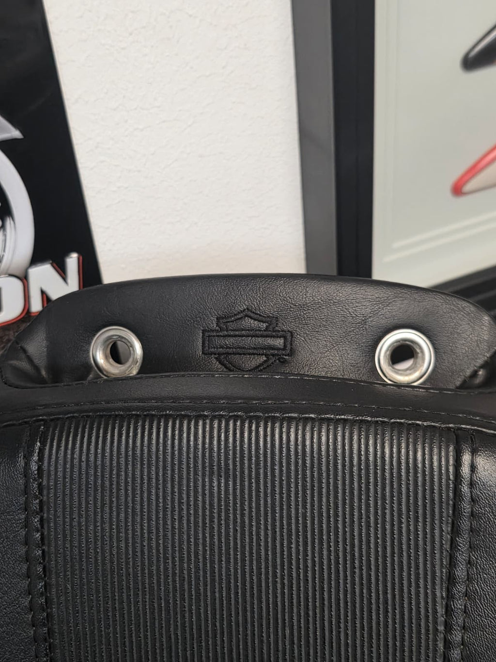 Harley Davidson sundowner seat softail BREAKOUT  13-17 OEM