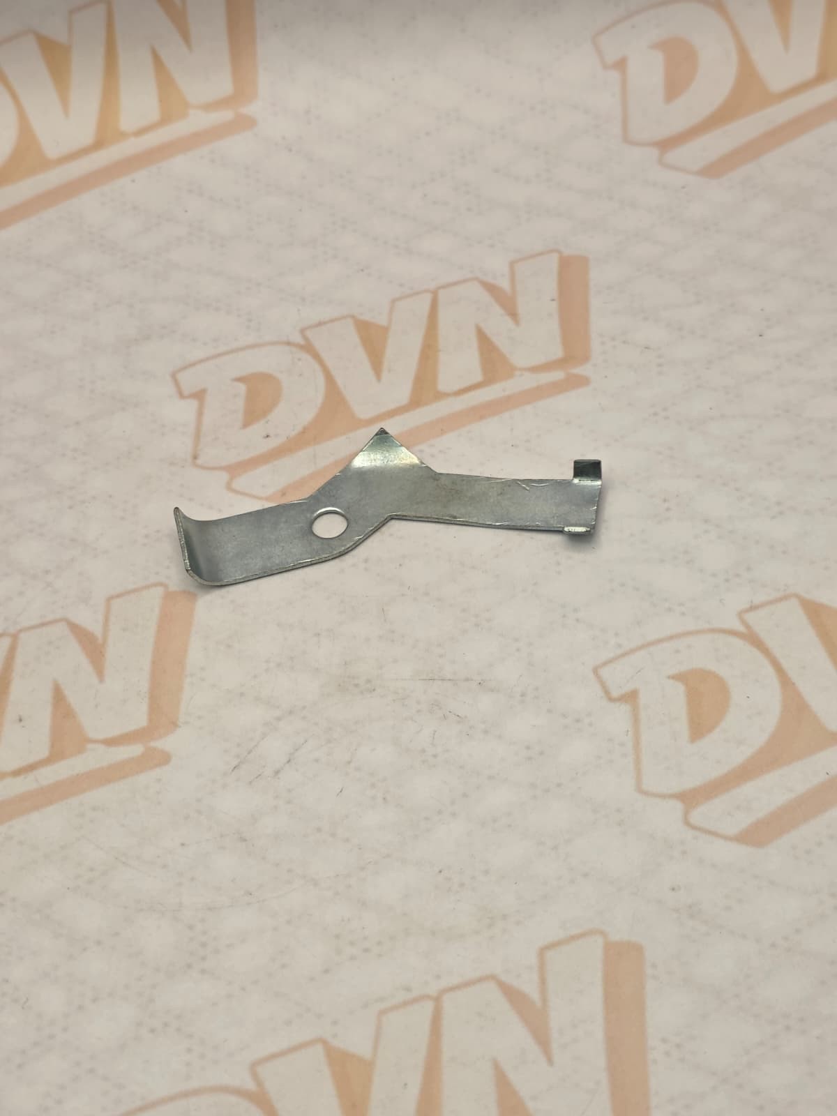 NOS Honda CA160 CA175 CB160 CL175 Starter Cable Clamp Bracket 32912-216-000
