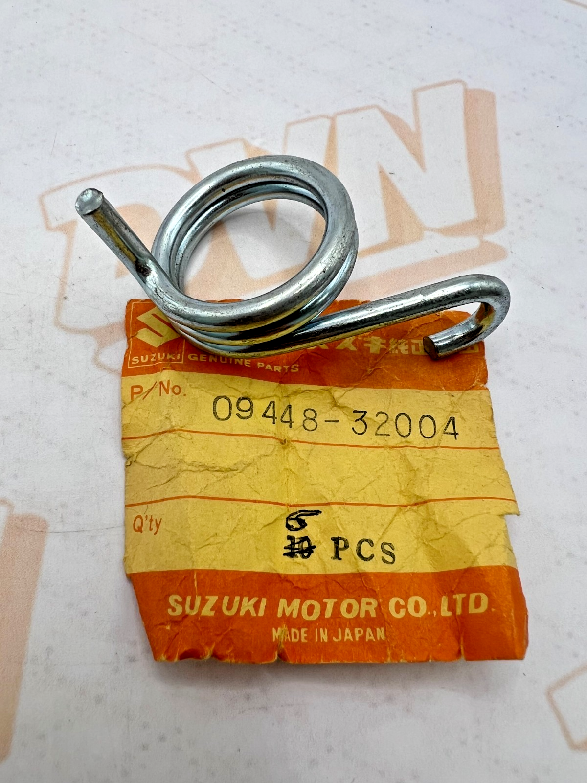 NOS GENUINE SUZUKI TC TS100 185 REAR BRAKE PEDAL SPRING 09448-32004-XC0 OEM