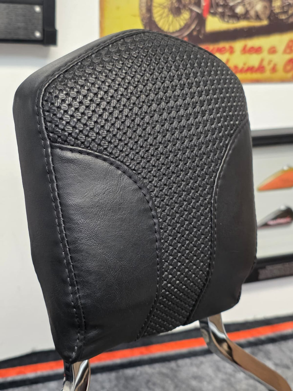 CVO SPRINGER 06-08 OR CROSS BONE Harley-Davidson Sissy Bar/Back Rest