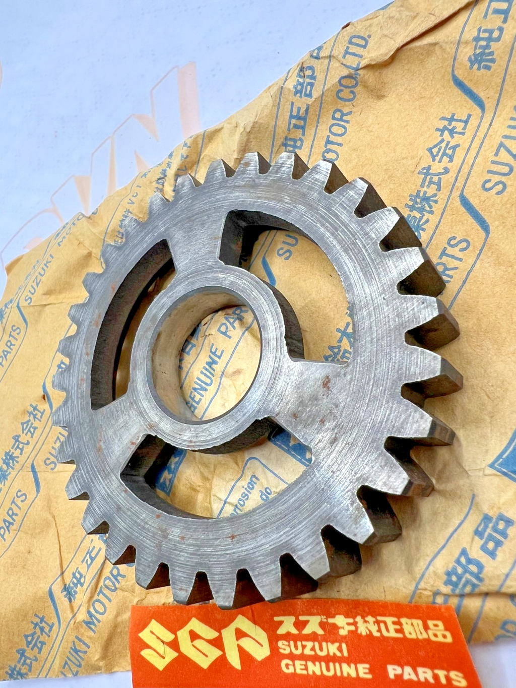 NOS GENUINE SUZUKI  24311-16500 Transmission FIRST Gear TM400 1971-1975 TM 400
