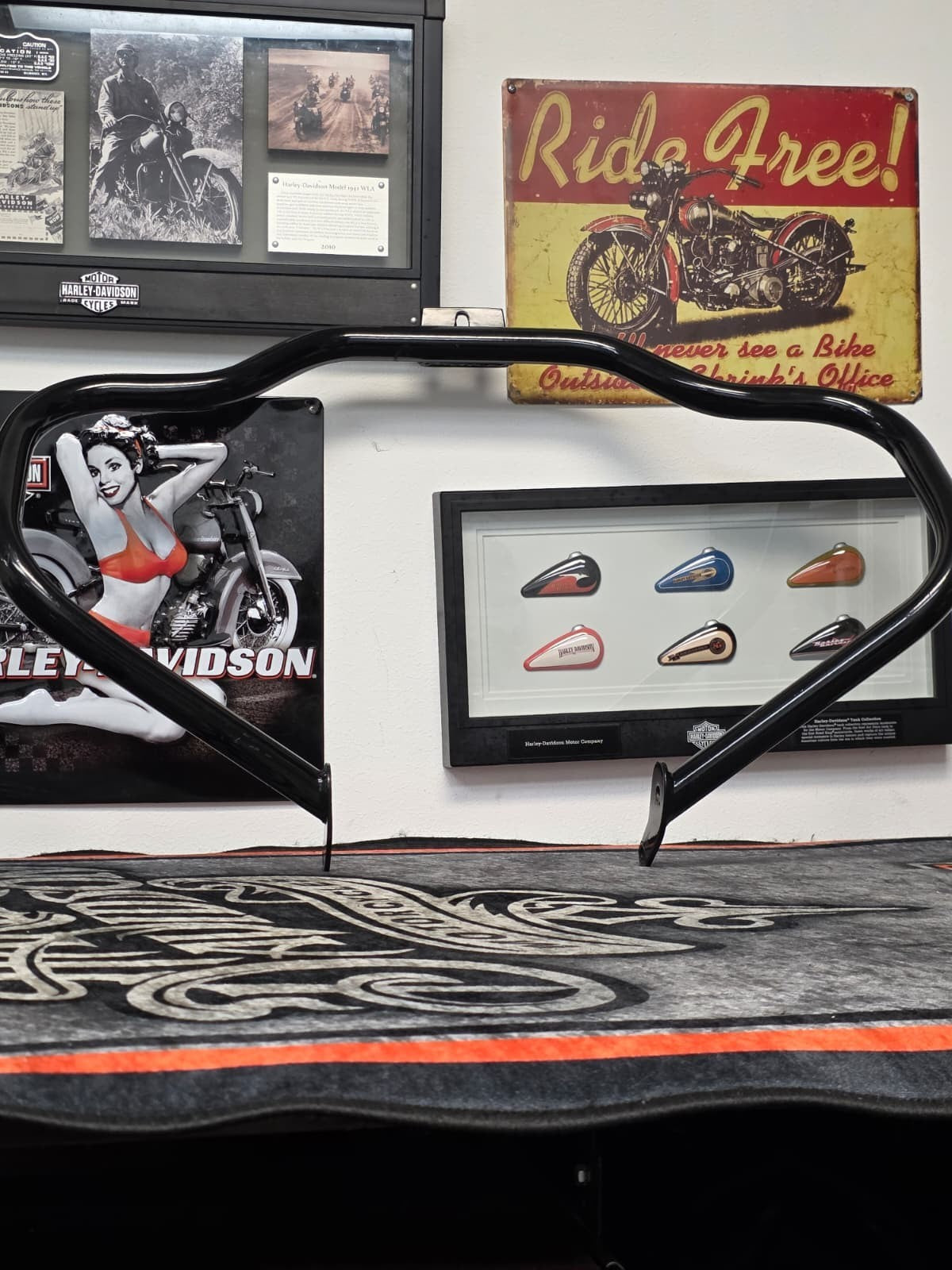 2003 Harley Softail Engine Guard Crash Cage Bar MUSTACHE BLACK