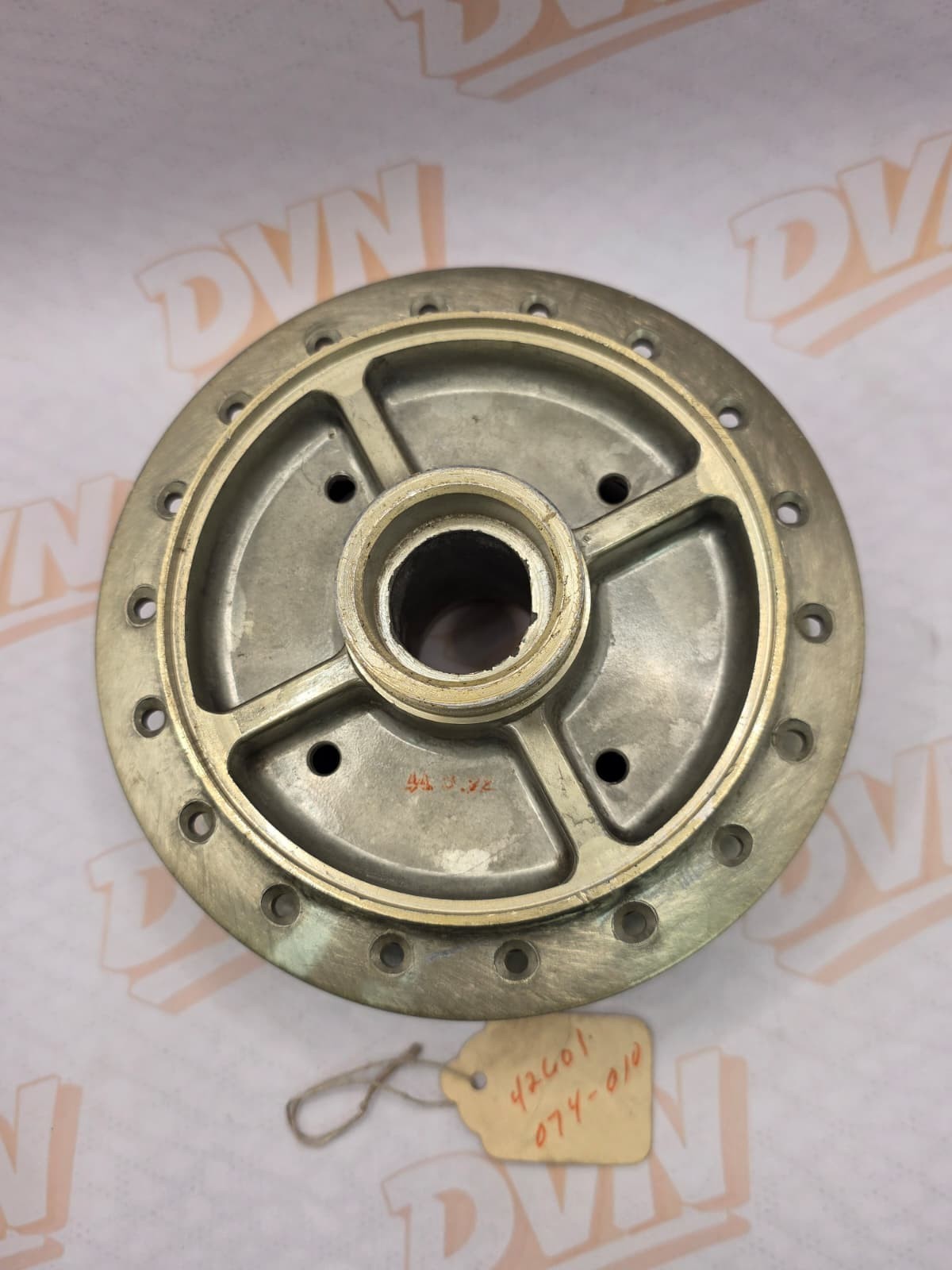 NOS Honda OEM 1969 SL90 Rear Wheel Hub 42601-074-010