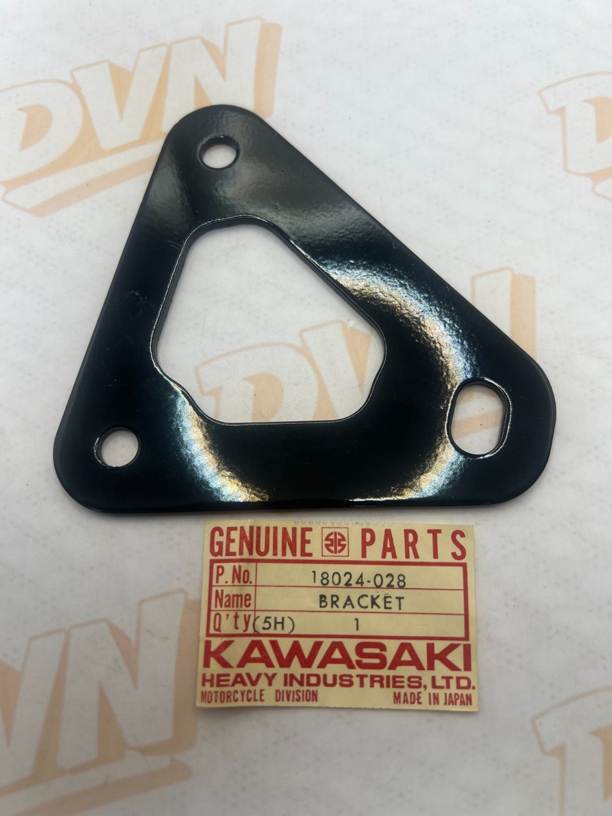 1 Genuine 1976-1979 Kawasaki KZ750 Exhaust System Bracket KZ 750 Part OEM Stock