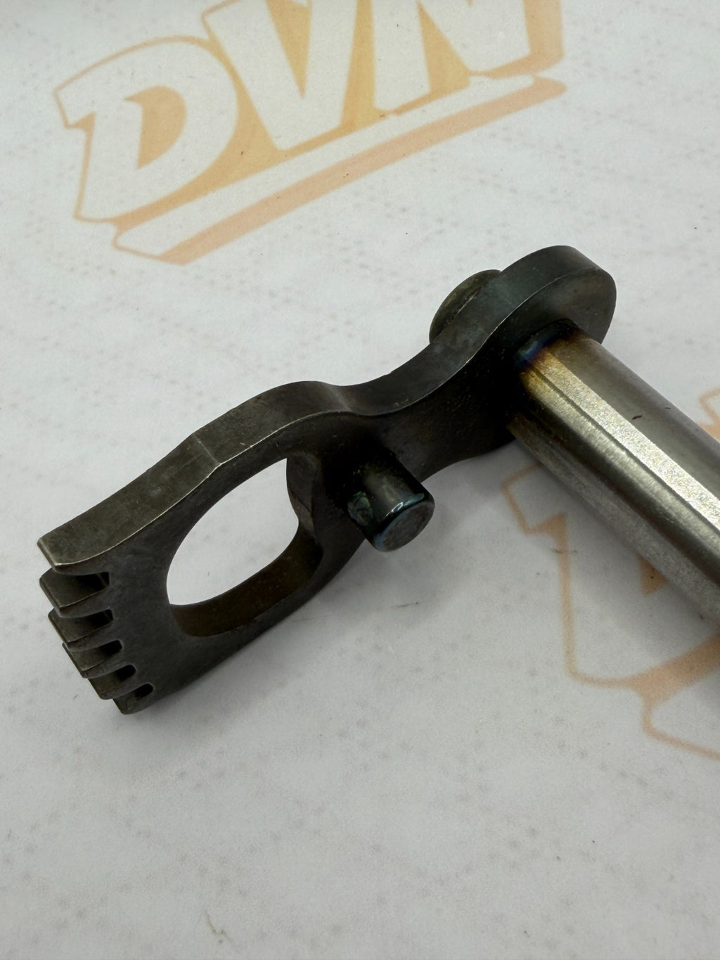 Suzuki 1989-1997 RM125 nos shift shaft assembly 25510-43d00
