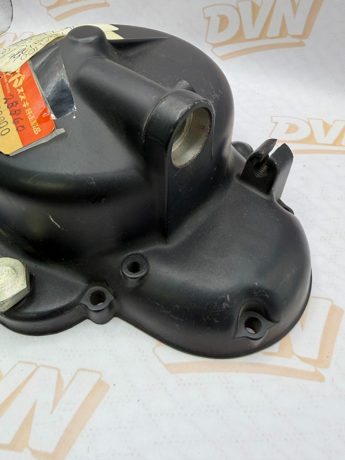 NOS 1975 Suzuki TC125 OEM Clutch Cover Engine Side Cover Assy 11300-28860