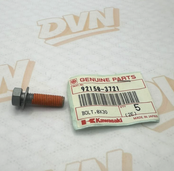Kawasaki NOS NEW 92150-3721 Bolt 8X30