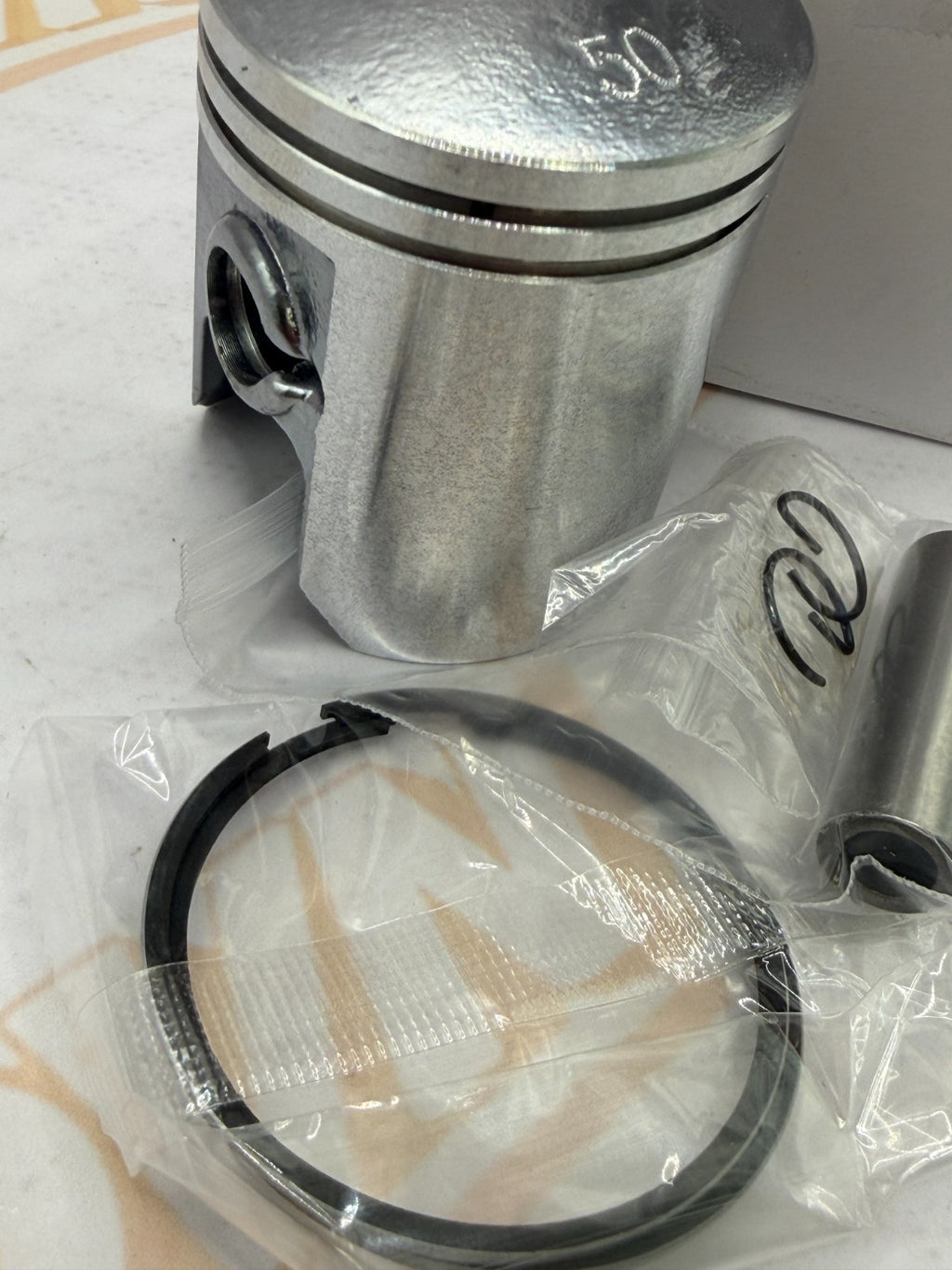 Suzuki TS100 TC100 49.50mm 0.50 MM OVERSIZE PISTON AND RING SET 1973-1977