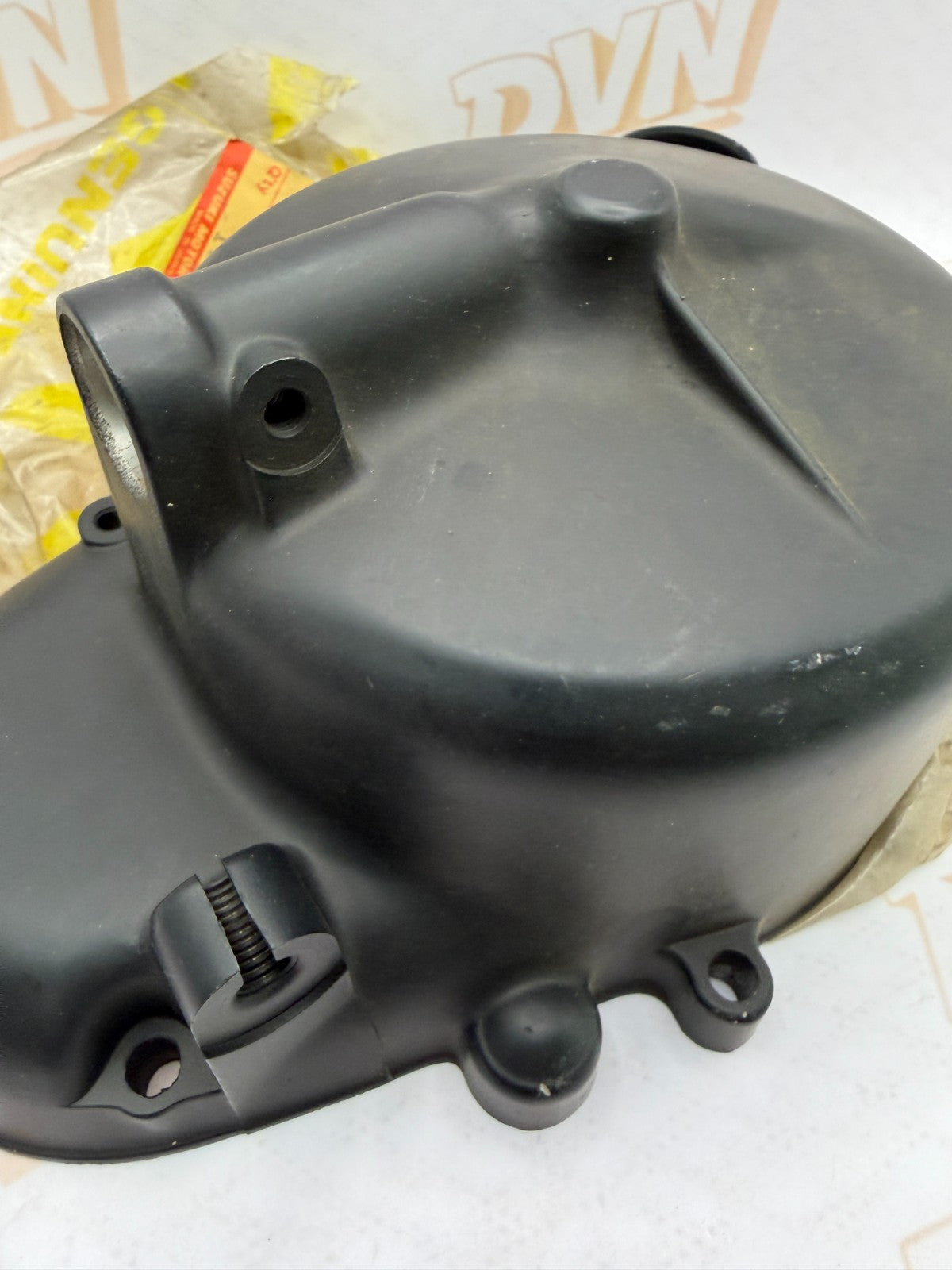 NOS 1975 Suzuki TC125 OEM Clutch Cover Engine Side Cover Assy 11300-28860