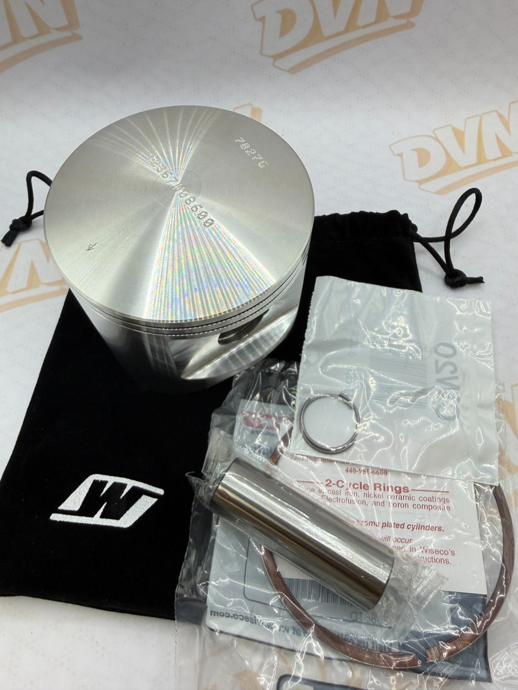 Suzuki PE400 1980 Wiseco piston and ring set  86.00 mm